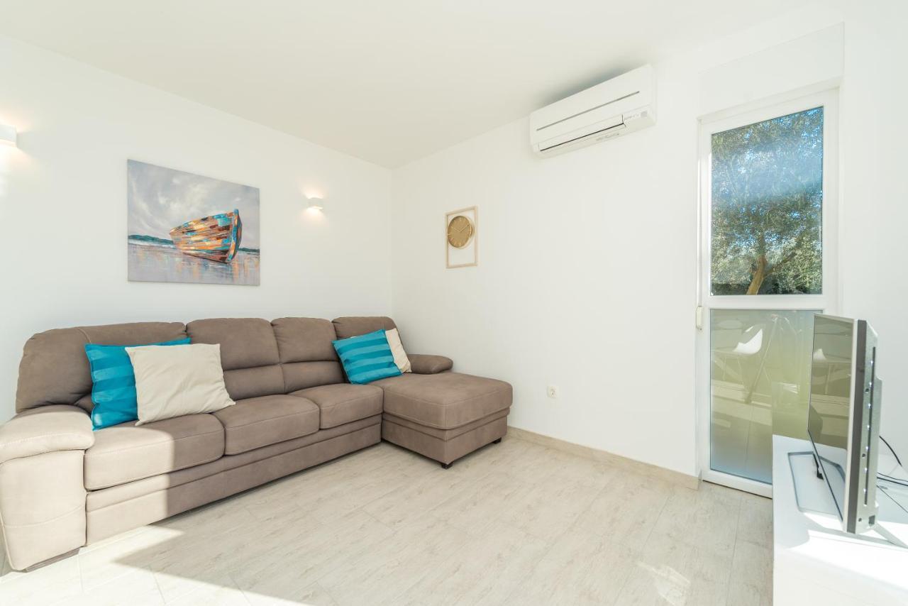 Villa Amfora - First Row By The Sea Bibinje Ngoại thất bức ảnh
